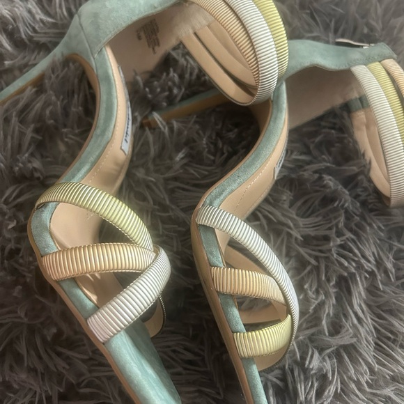 New!Charles David Size 11 Strappy high stiletto metallic straps back zipper - Picture 8 of 8